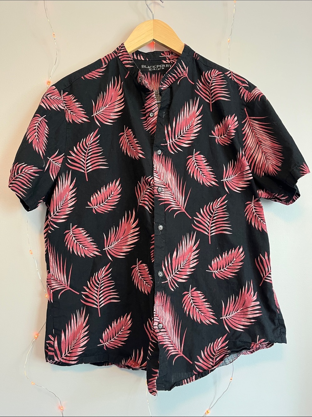 Leaf-Print Short-Sleeve Button-Down Cotton Shirt